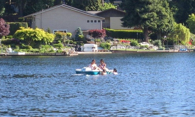 Federal Way House | Lakefront - Lower Floor - No animal - Allergies