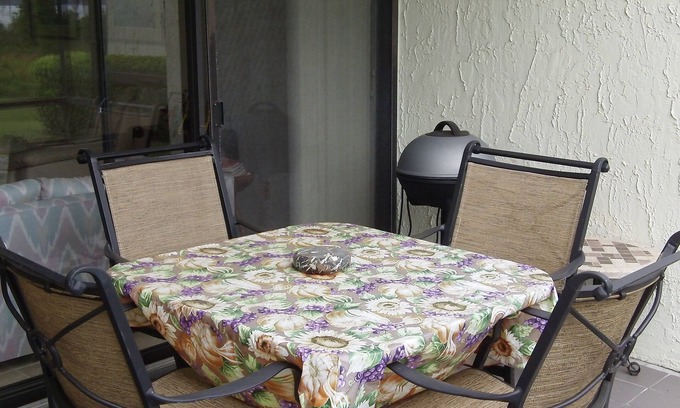 Casselberry Condo | Lakefront Luxury Furnished Split Floor Plan First Floor Condo