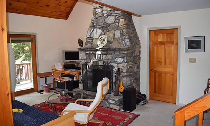 Casco House | Lakefront modern house-privacy, deck, screened porch; dock & fireplace sleeps 8