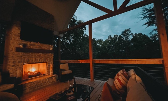 Clarkson Cabin | Lakefront Nolin Lake and Mammoth Cave Cabin