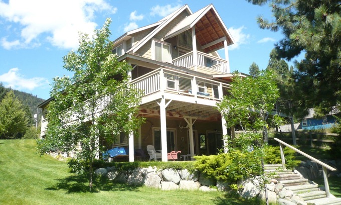 Okanagan-Similkameen Cabin | Lakefront Paradise In Tulameen, Bc!