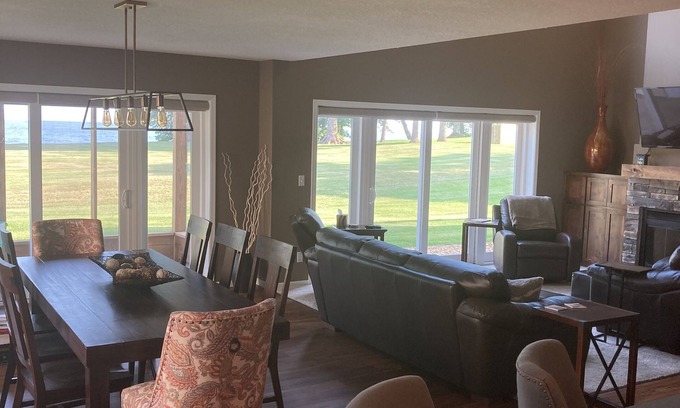Onamia House | Lakefront Retreat at Izatys Resort: Perfect All-Season Getaway!