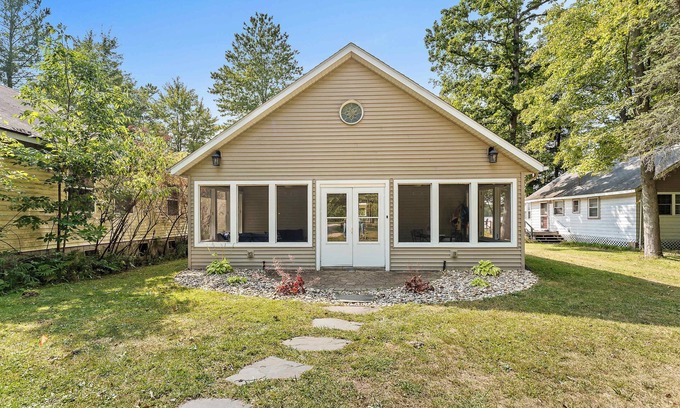 Kendall House | Lakefront Tranquility Spacious Retreat Sleeps 14
