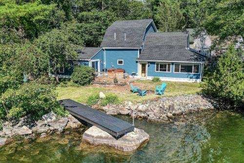 Weeks Mills House | Lakefront Trifecta with Private Hot Tub, Sauna & Free Massages