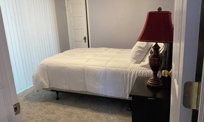 Idlewild Cottage | Lakefront two bedroom cottage with Wifi and Ac on enchanting Idlewild Lake