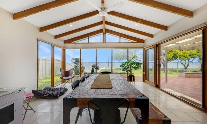 Mulwala House | Lakehouse 61