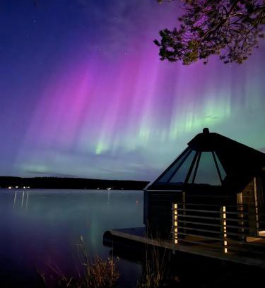 Rovaniemi Ski Chalet | LakeLodge Kiehinen & Igloos
