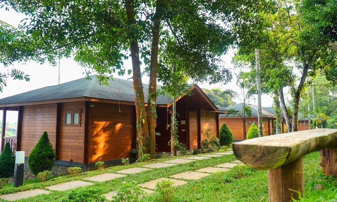 Vazhavatta Villa | LakeRose Wayanad Resort