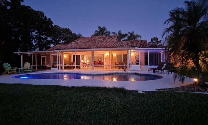 Clermont House | Lakes View at Swiss! | 3 Bed, 3 Bath