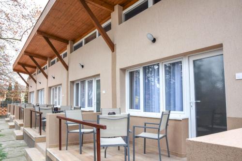 Soltvadkert Apartment | Lakeside Apartmanház Soltvadkert