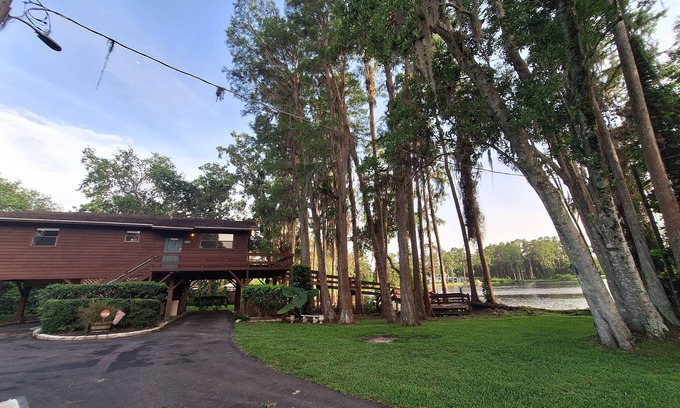 Odessa Cabin | Lakeside Cabin Getaway awaits you!