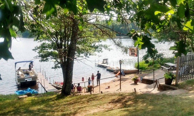 Spooner Cabin | Lakeside fun in the North Woods