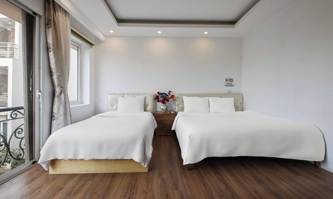 Doi Can House | Lakeside House - Hanoi
