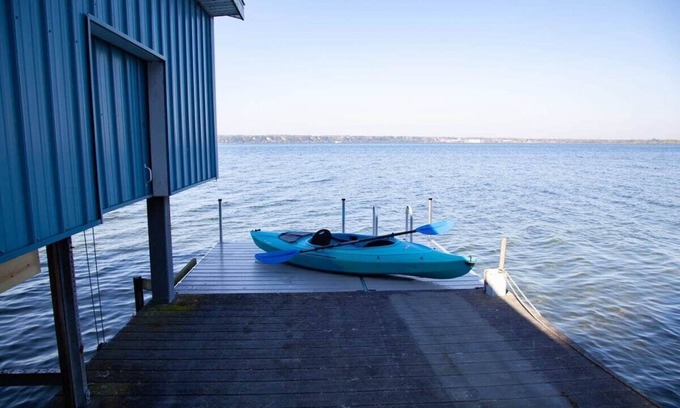 Geneva House | Lakeside Landing Dock, Fire Pit + Boat Rental