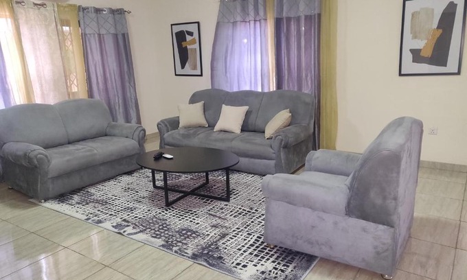 Nungua House | Lakeside Lodge