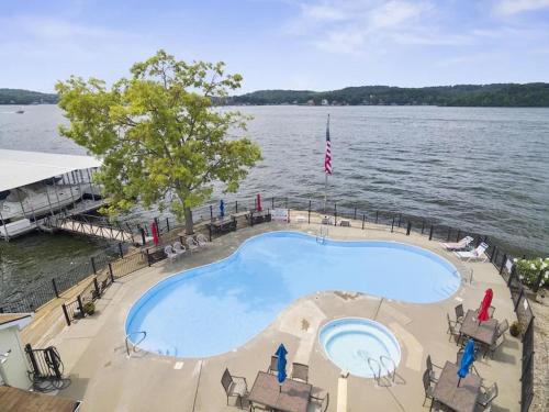 Lake Ozark House | Lakeview Bliss With Boat Slip