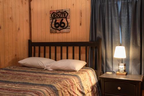 Mead House | Lakeview Cedar Cabin - Kicks 66 - 4