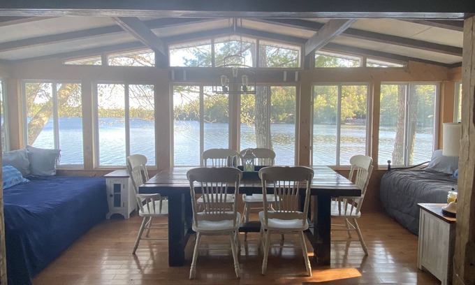 North Kawartha Cottage | Lakeview Dreams in Anstruther