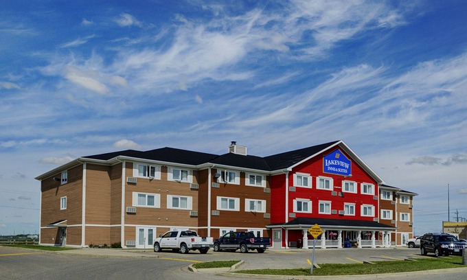 Brandon Hotel | Lakeview Inns & Suites - Brandon