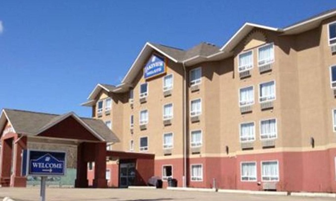 Chetwynd Hotel | Lakeview Inns & Suites - Chetwynd