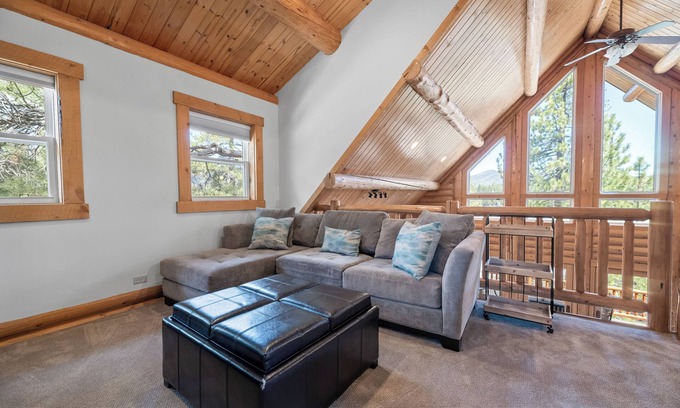 Boulder Bay Cabin | Lakeview Lodge