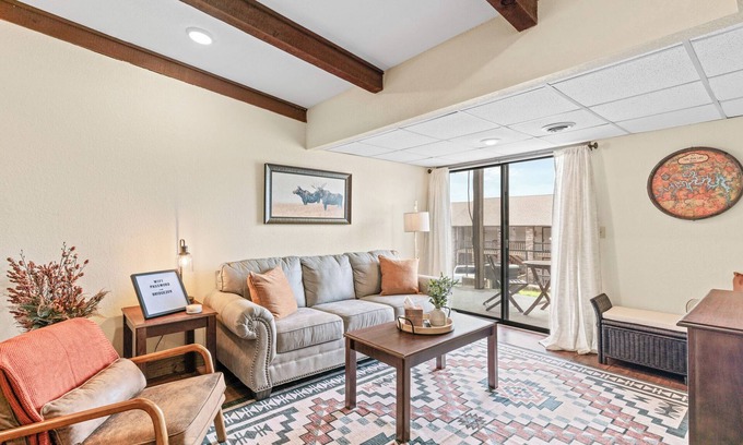 Kimberling City Condo | Lakeview Lodge - Getaways at Kimberling Crossing