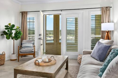 Highland Lake Estates House | Lakeview Villa