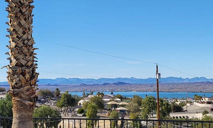 Lake Havasu City House | Lakeview with pool, Great Location!