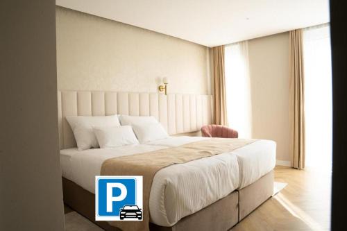 Bosanska Krupa Hotel | Lala