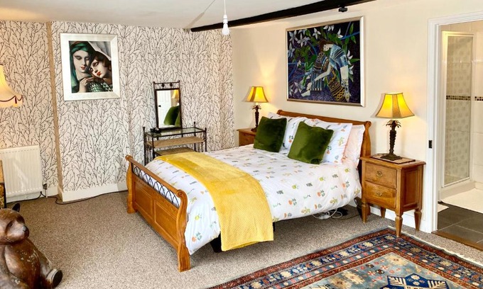 Brading Bed & Breakfast | Lala Mundi