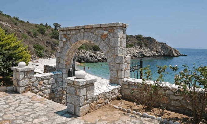 East Mani Hotel | Lalloudes