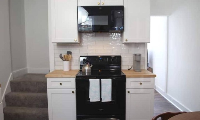 Historic Downtown Lancaster House | Lancaster City - at your doorstep! Steps from all of our downtown charm.