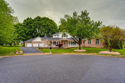Witmer House | Lancaster Vacation Rental Near Dutch Wonderland!
