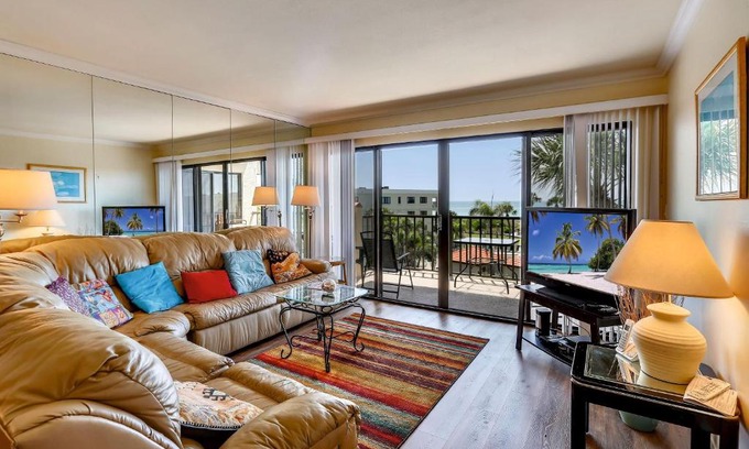 Sunset Beach House | Land's End 1-405 Gulf View - Premier