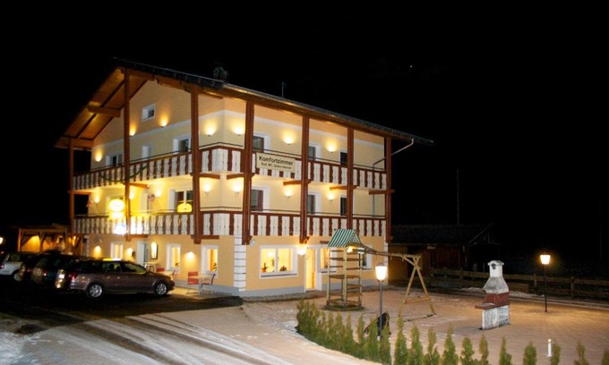 Mortschach House | Landgasthof Schwaiger