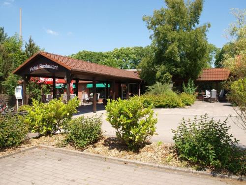 Karolinenkoog Hotel | Landhaus Pfahlershof