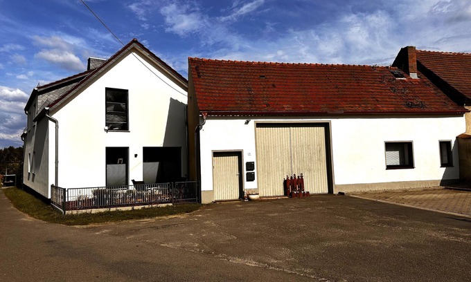 Hoyerswerda Apartment | Landhof Belka - Holiday apartment