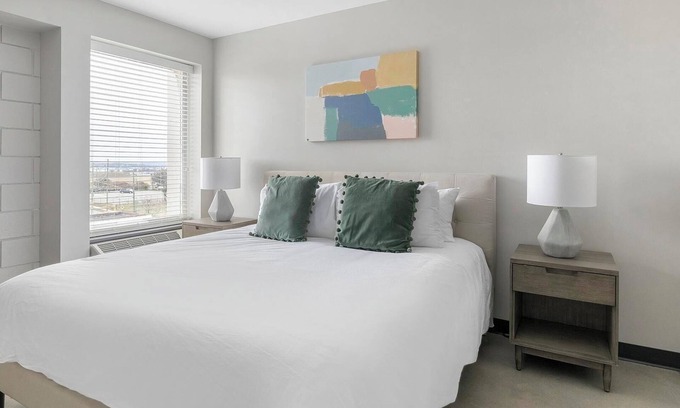 Five Points South Apartment | Landing | Amazing 1BD, Gym, Game Room