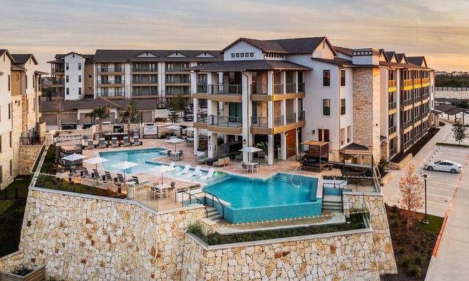 Austin Apartment | Landing | Amazing 2BD, Clubhouse, Pool
