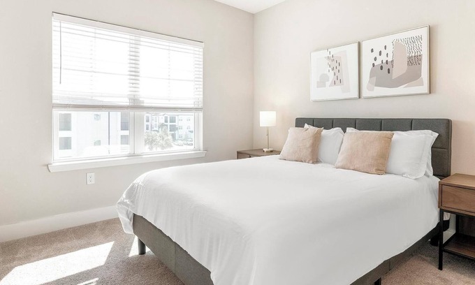 Southeast Orlando Apartment | Landing at APEX South Creek - 1 Bedroom in Mead.