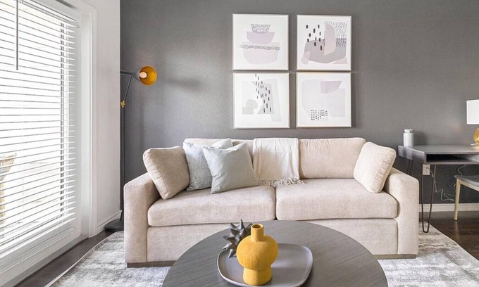 Burleson Apartment | Landing at Auberge of Burleson - 1 Bedroom in Downtown Burleson