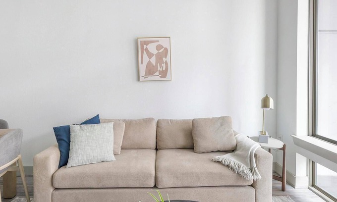 Washington Ave./ Memorial Park Apartment | Landing at Bellrock Summer Street - 1 Bedroom i.