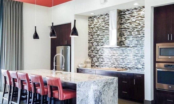 Georgetown Apartment | Landing at Madison at Westinghouse - 1 Bedroom in Downtown Georgetown