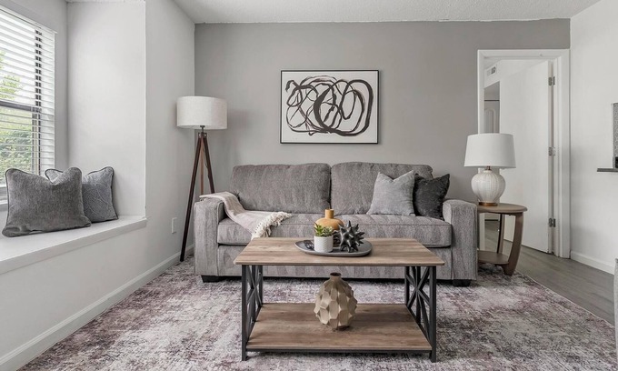 Winston - Salem Apartment | Landing at Northcliffe Forest - 2 Bedrooms in N.