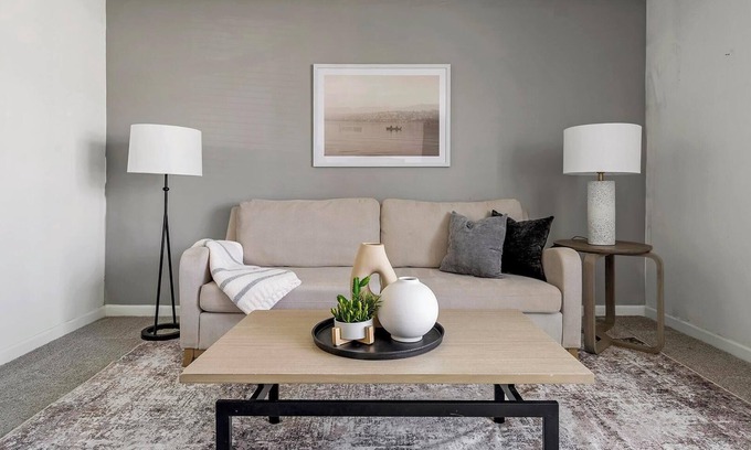 Winston - Salem Apartment | Landing at Northcliffe Forest - 1 Bedroom in No.