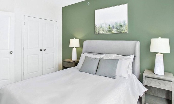 Fort Wayne Apartment | Landing at Oak Crossing Apartments - 2 Bedrooms in Downtown Fort Wayne