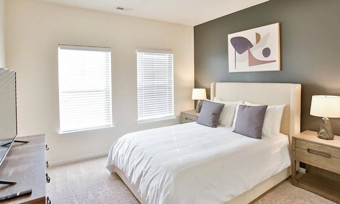 Fort Wayne Apartment | Landing at Oak Crossing Apartments - 2 Bedrooms in Downtown Fort Wayne
