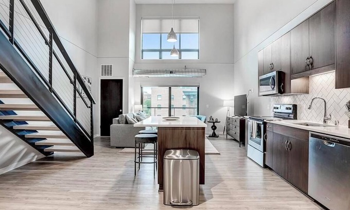 Lowertown Apartment | Landing at Oaks Union Depot - 1 Bedroom in Lowertown
