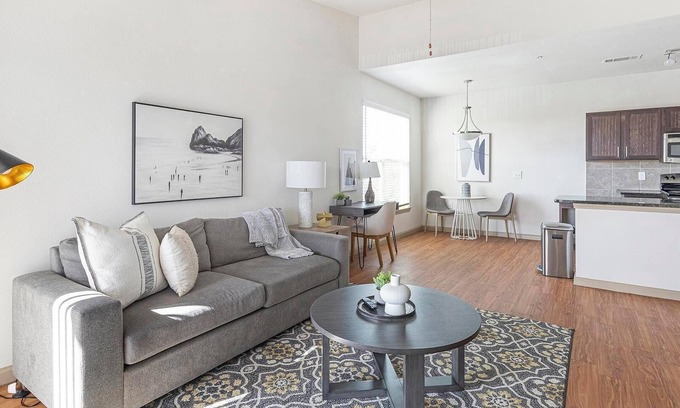 White Settlement Apartment | Landing at Oxford at Lake Worth - 1 Bedroom in .