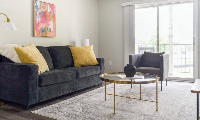 Indianapolis Apartment | Landing at Riverbend - 1 Bedroom in Castleton